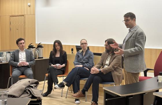 F.v. Erik Shikerin, Frida Torkelsen, Anne-Kristine Roland, Dan Sørensen og Tobias Mahler (Foto: Juristen)