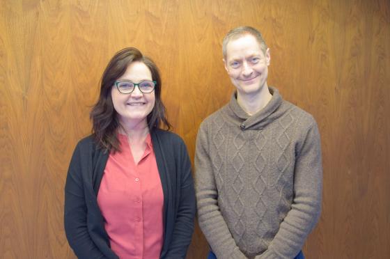 Merete Akerø-Kasongo og Rasmus Sand (Foto: Juristen)