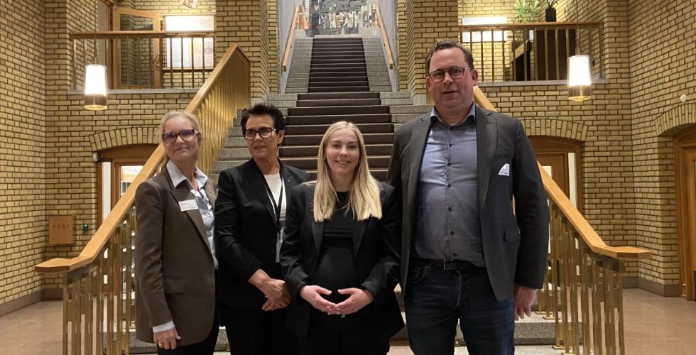 F.v. Benedicte Gram-Knutsen, Ingunn Foss, Mari Holm Lønseth og Sverre Bromander (Foto: Juristforbundet)