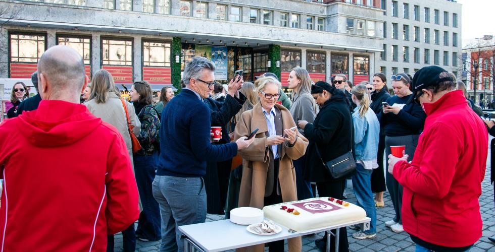 Markering av støtte til samtykkelov på Youngstorget (Foto: Tore Letvik)