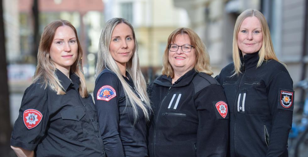 F.v. Tina Beate Hoff, Elisabeth Tennebø, Elin Olsen og Mari Hovland (Foto: Tore Letvik)
