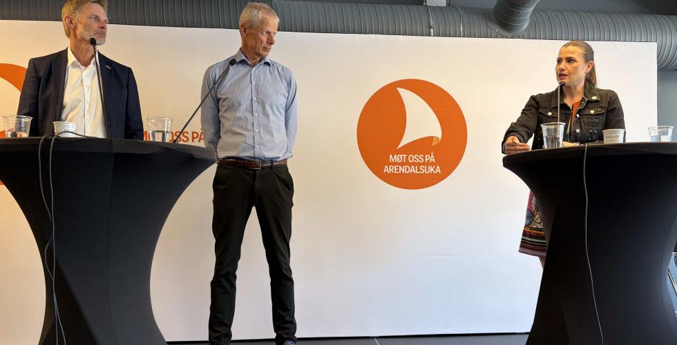 F.v. Øyvind Husby, Christian Holte og Elisabet Haugsbø (Foto Anders Schrøder Amundsen)